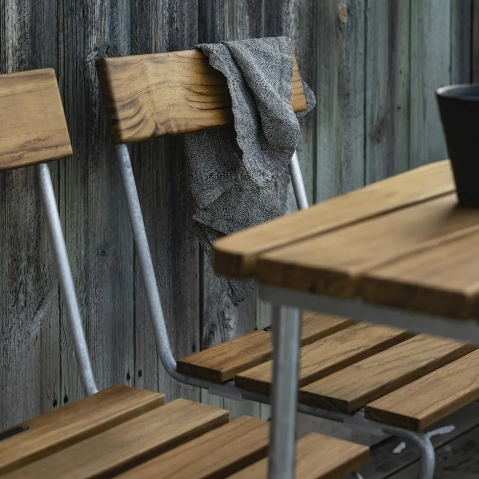 1 Gartenstuhl Teak