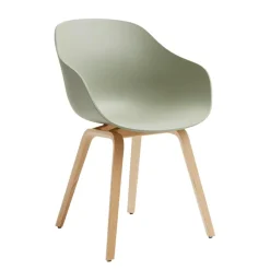 About a Chair AAC 222 2.0 Armlehnstuhl Eiche lackiert
