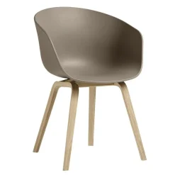 About a Chair AAC 22 2.0 Armlehnstuhl Eiche lackiert