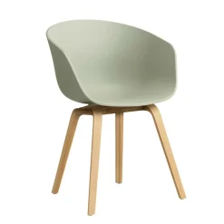 About a Chair AAC 22 2.0 Armlehnstuhl Eiche lackiert