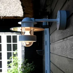 Albertslund Außenwandleuchte