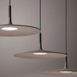 Aplomb Large LED Pendelleuchte