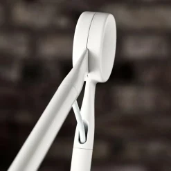 AQ01™ LED Wandleuchte
