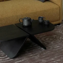Avio Couchtisch