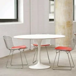 Bertoia Stuhl