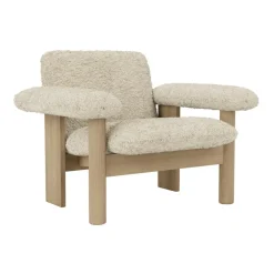 Brasilia Lounge Chair Schaffell