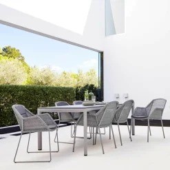 Breeze Gartenarmlehnstuhl mit Kufen