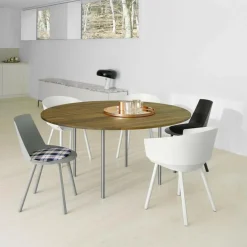 e15 CH04 Houdini Stuhl