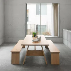 e15 DC01 Fayland Tisch