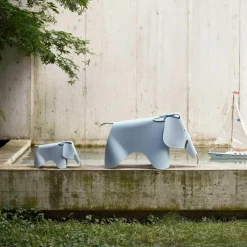 Eames Elephant RE S
