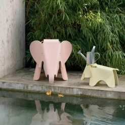 Eames Elephant RE S