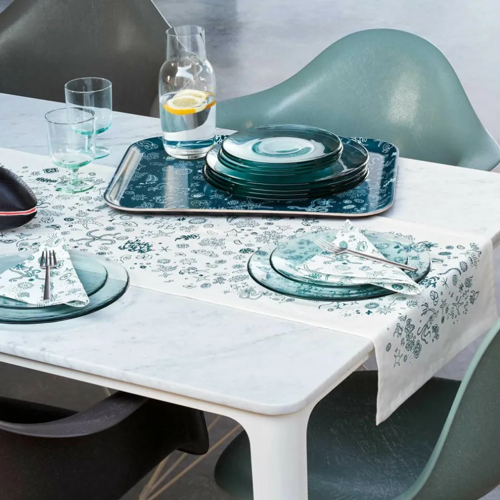 Eames Fiberglass Armchair DAX Gestell weiß
