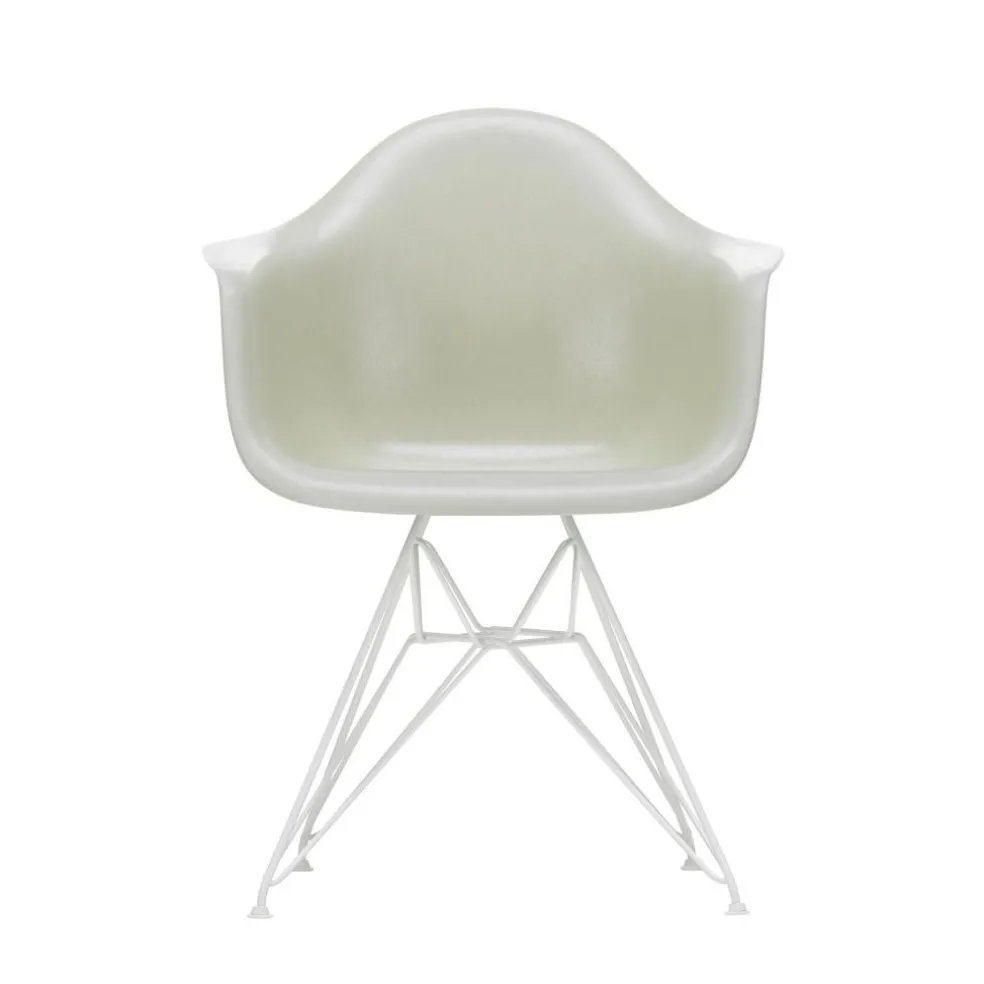 Eames Fiberglass Armchair DAR Gestell weiß
