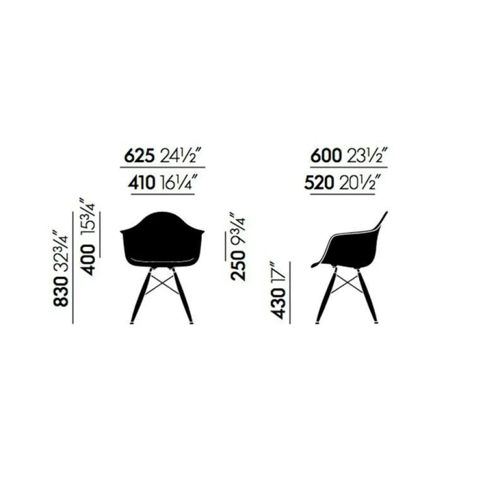 Eames Fiberglass Armchair DAW Ahorn dunkel