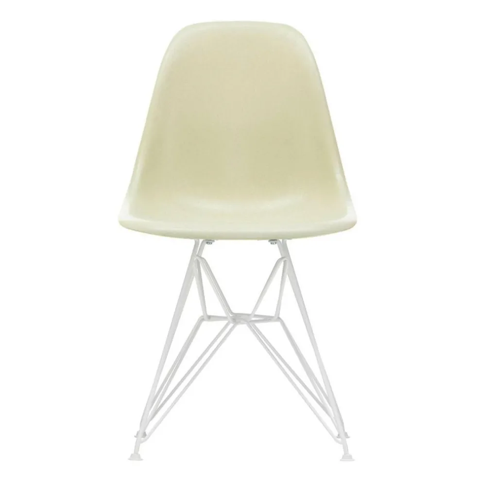 Eames Fiberglass Side Chair DSR weiß