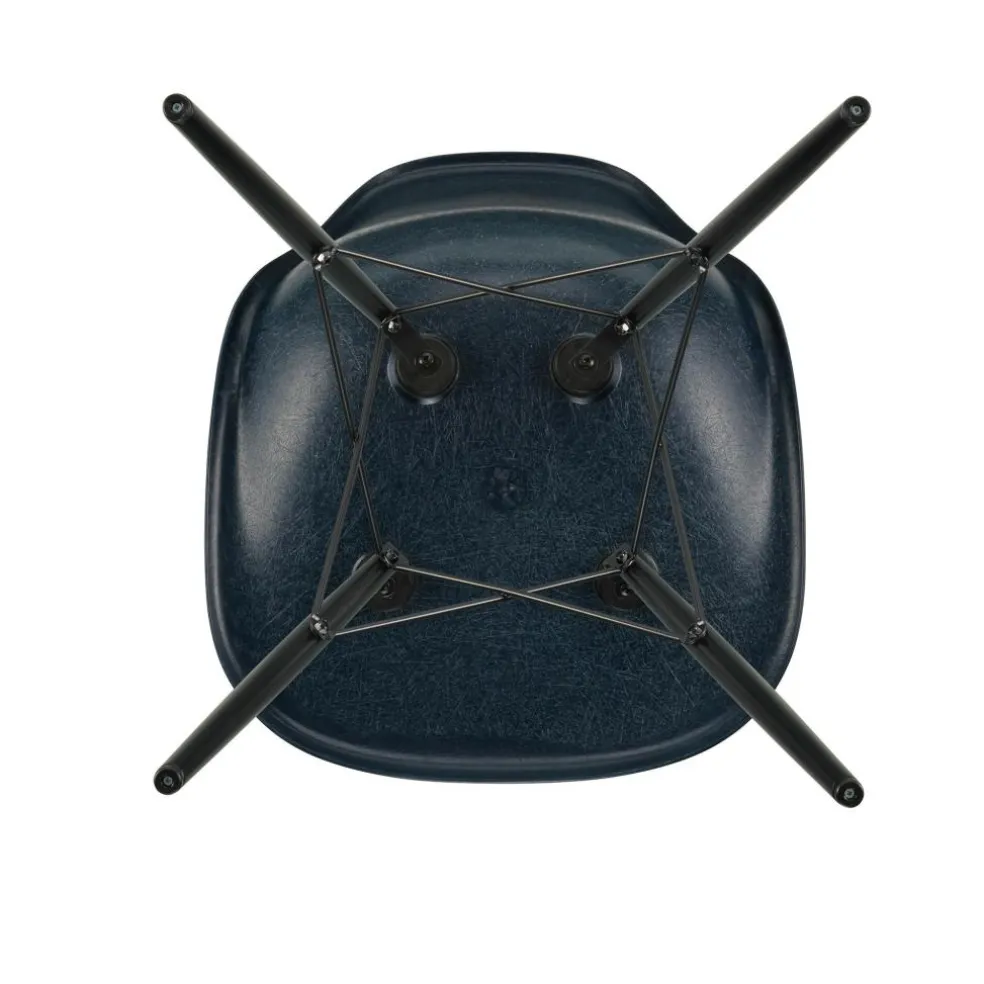 Eames Fiberglass Side Chair DSW Ahorn schwarz