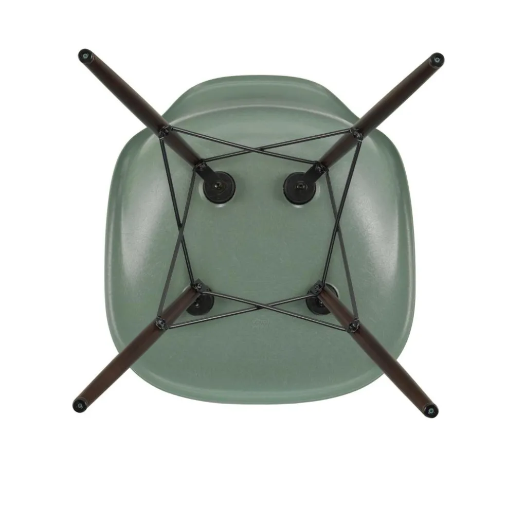 Eames Fiberglass Side Chair DSW Ahorn dunkel