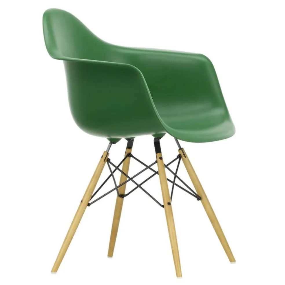 Eames Plastic Armchair DAW RE Ahorn gelblich