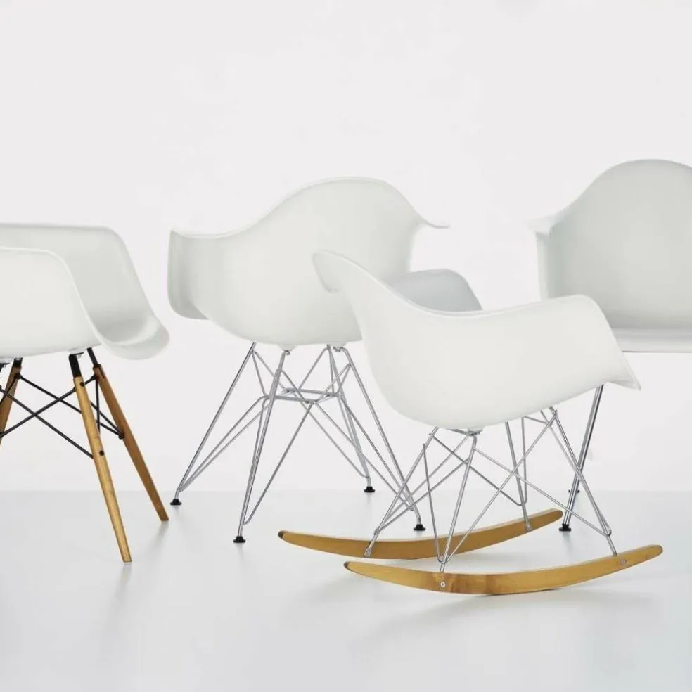 Eames Plastic Armchair DAR Gestell verchromt