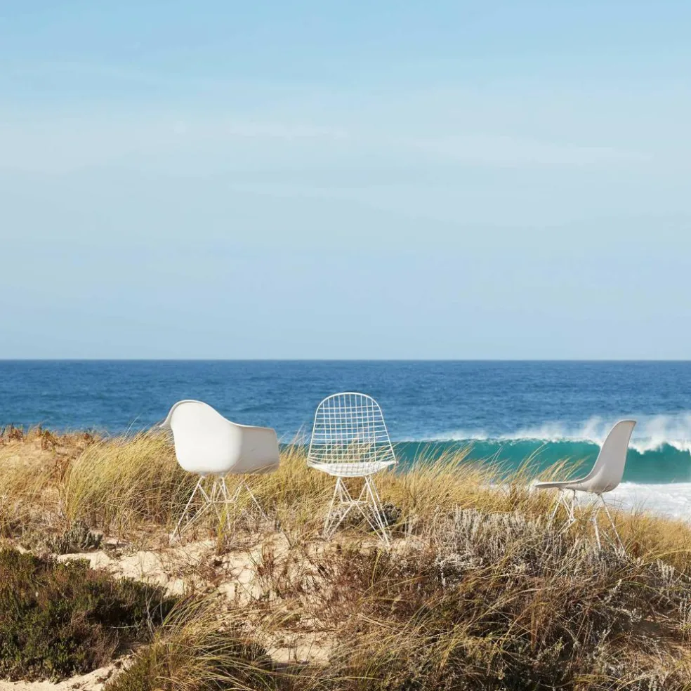 Eames Plastic Armchair DAR Gestell weiß