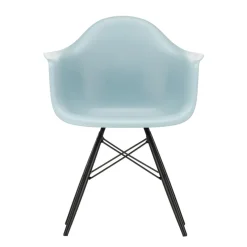 Eames Plastic Armchair DAW RE Ahorn schwarz