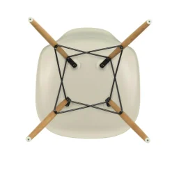Eames Plastic Side Chair DSW RE Gestell Esche
