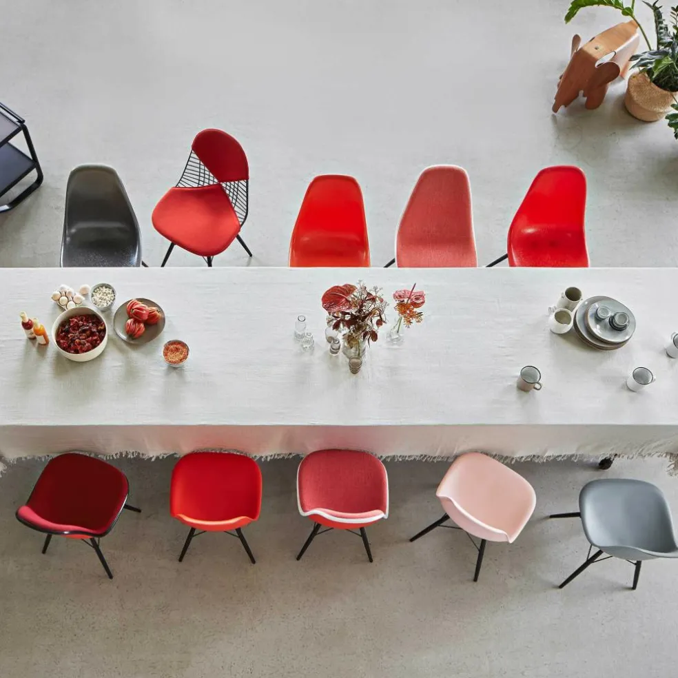 Eames Plastic Side Chair DSW RE Ahorn schwarz