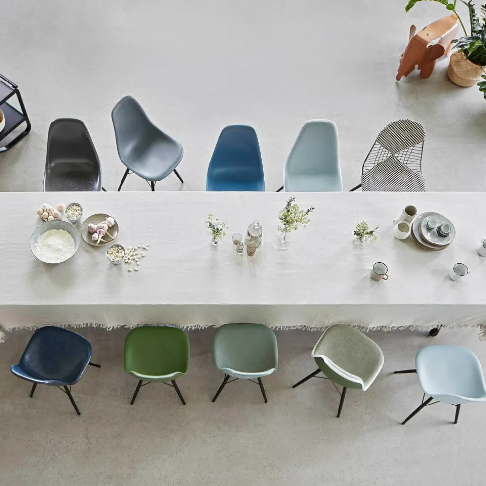 Eames Plastic Side Chair DSW RE Ahorn schwarz