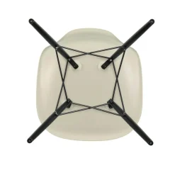 Eames Plastic Side Chair DSW RE Ahorn schwarz
