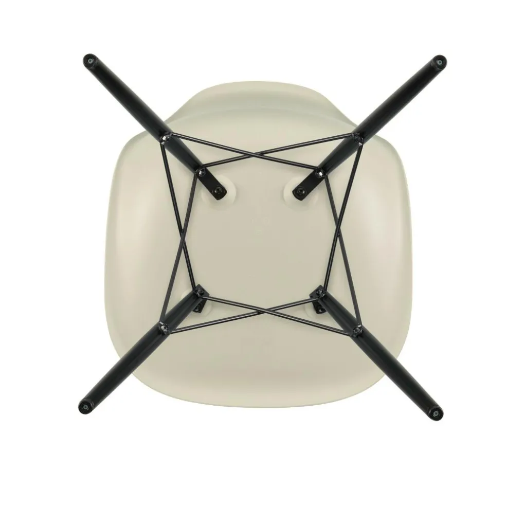 Eames Plastic Side Chair DSW RE Ahorn schwarz