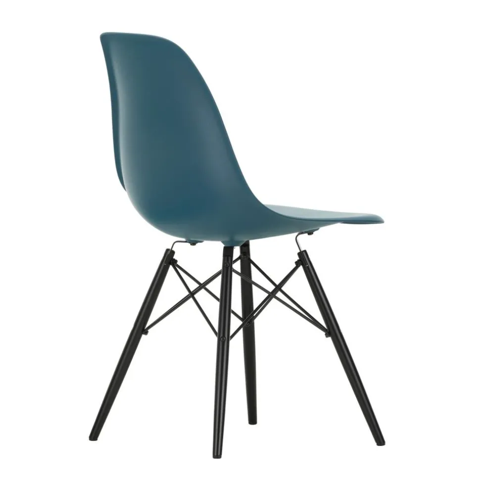 Eames Plastic Side Chair DSW RE Ahorn schwarz