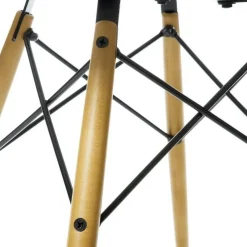 Eames Plastic Side Chair DSW Ahorn gelblich