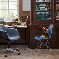 Eames Plastic Side Chair DSR RE verchromt