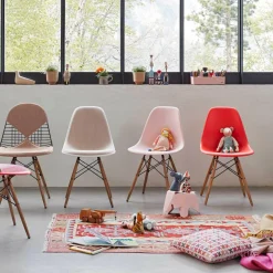 Eames Plastic Side Chair DSW Gestell Esche