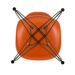 Eames Plastic Side Chair DSR RE Gestell schwarz