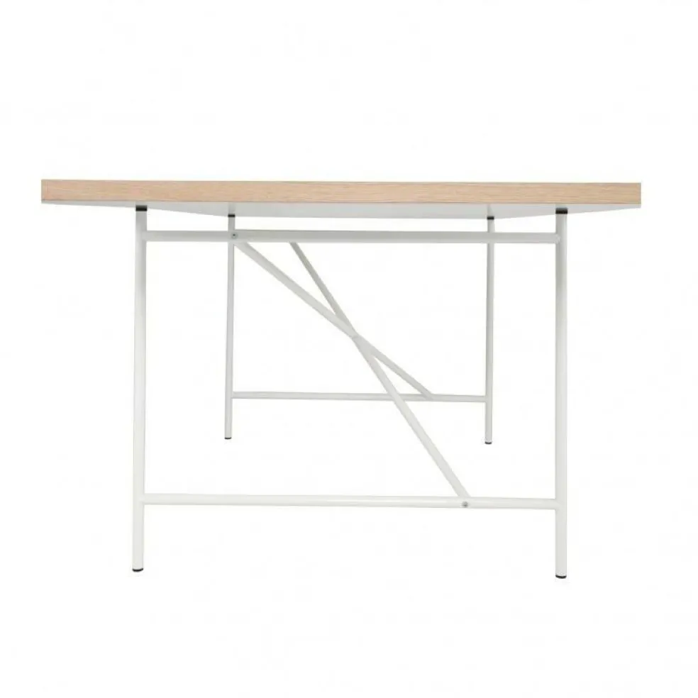 Eiermann 1 Tisch 200x90cm Gestell mittig 110x66x78cm