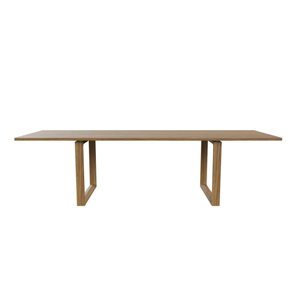 Essay™ CM27 Tisch 272x100x72cm