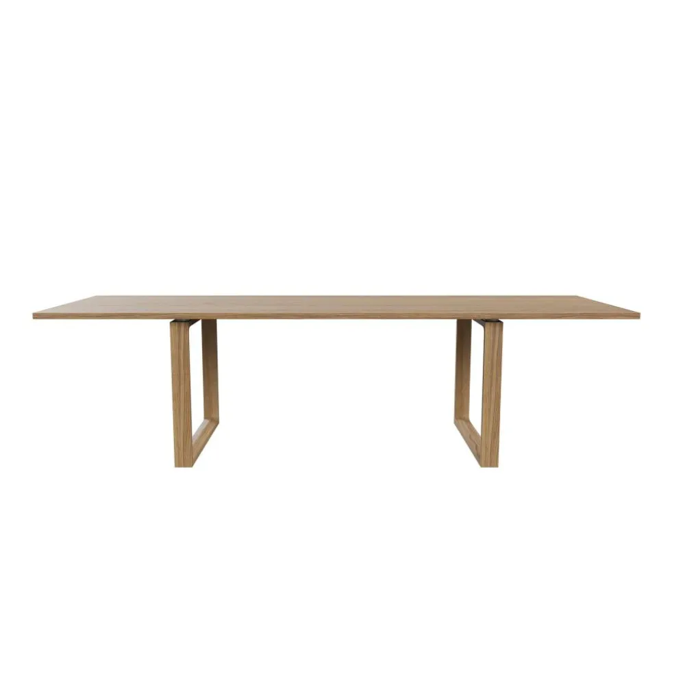 Essay™ CM27 Tisch 272x100x72cm