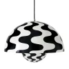 Flowerpot VP2 Pendelleuchte mit Muster