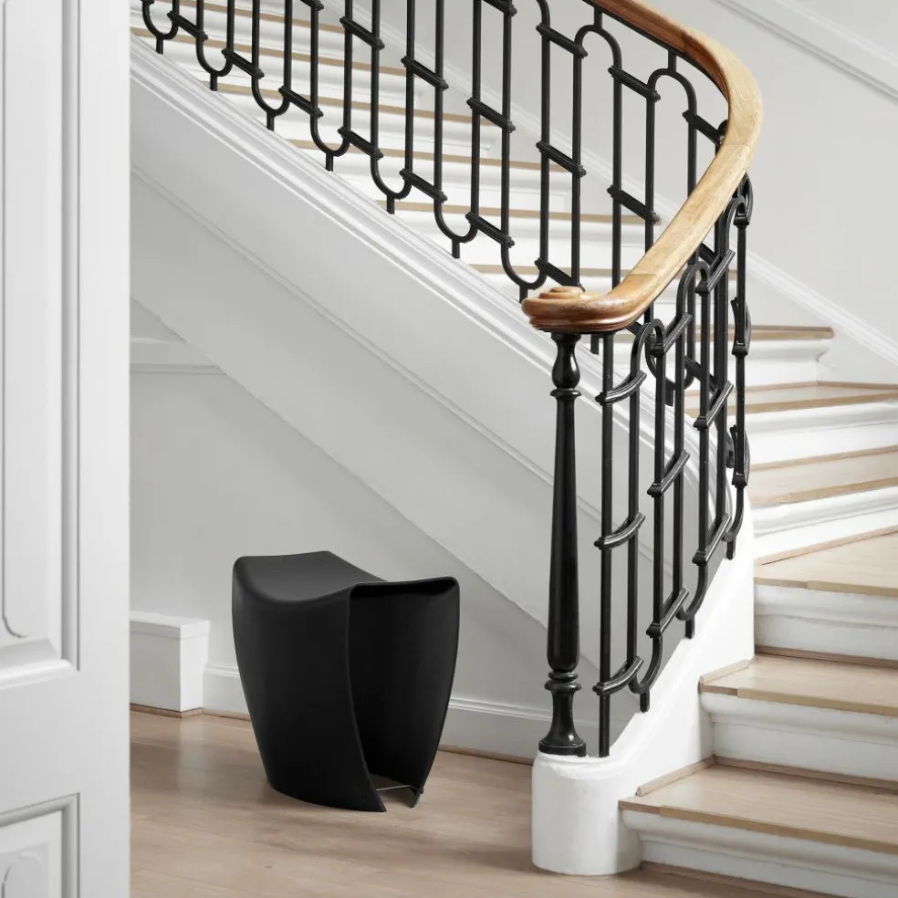 Gallery Hocker