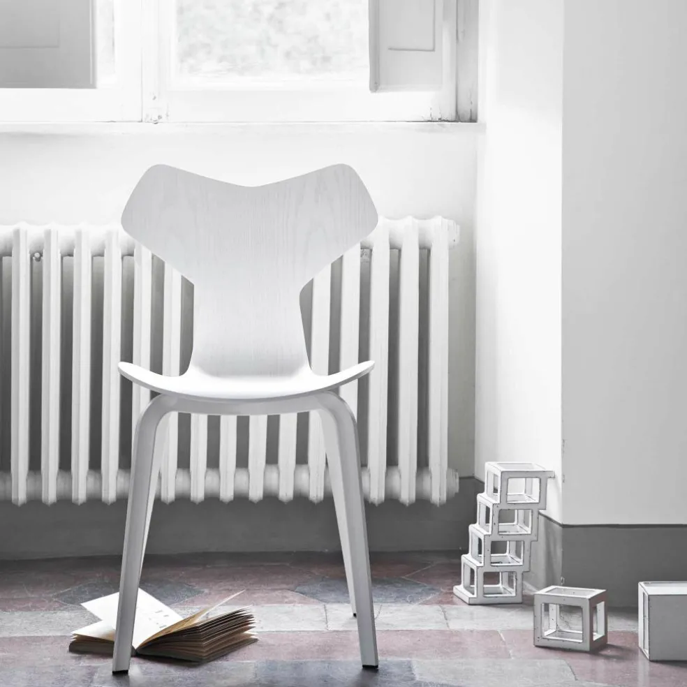 Grand Prix™ Stuhl mit Holzgestell
