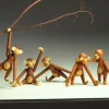Holzfigur Affe klein Teak