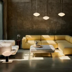 Inland AV32 Pouf