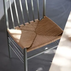 J80 Stuhl