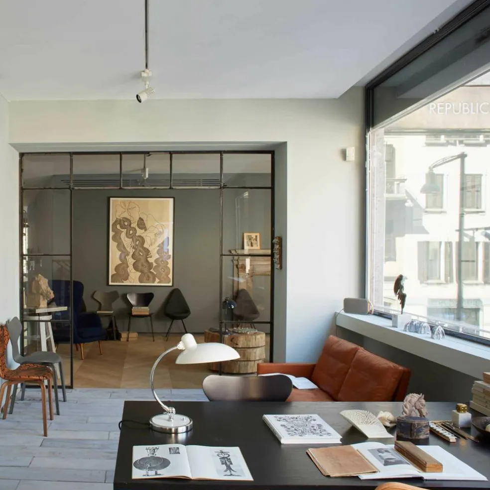 Kaiser Idell™ 6631 Luxus Tischleuchte