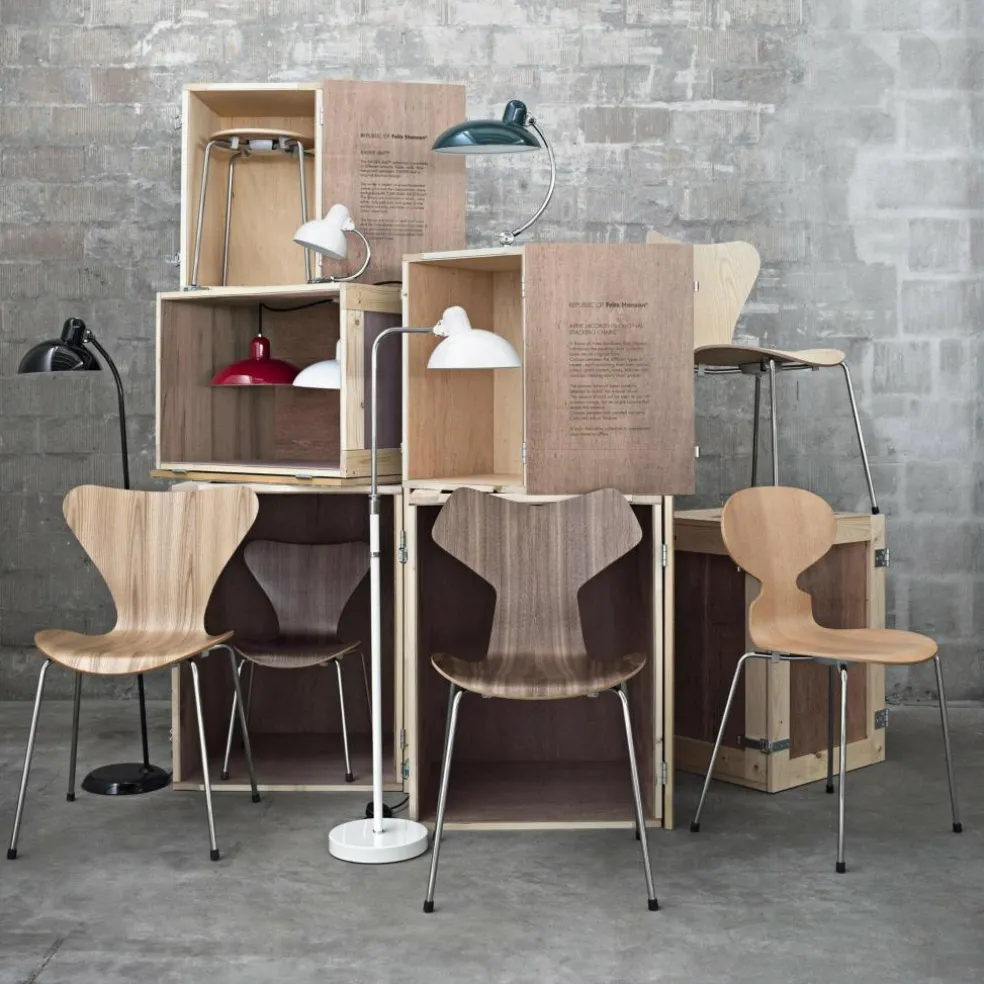 Kaiser Idell™ 6631-P Pendelleuchte