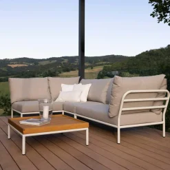 Level / Level 2 Outdoor Couchtisch Bambus 81x81cm