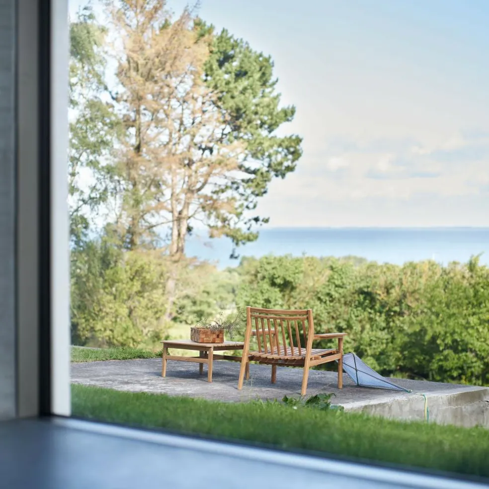 M19 Sammen Lounge Gartenbeistelltisch