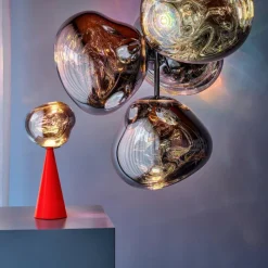 Melt LED Tischleuchte mit Akku