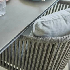 Moments Gartenarmlehnstuhl